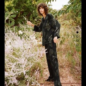 Zara Black printed long sleeves blouse